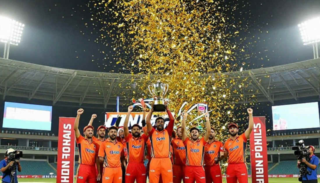 ঘুরছে দরজা, থামছে না: দুই বছরে ষষ্ঠ টি-টোয়েন্টি অধিনায়ক, পাকিস্তানের নেতৃত্ব-সংকটের হিসাব-নিকাশ
