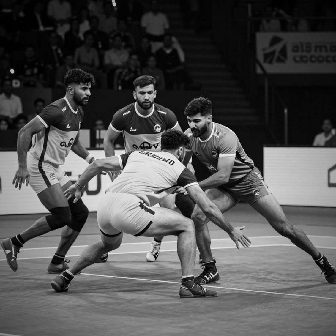 ৩৭–৩৪: ভারত-ইরান কাবাড্ডি ফাইনালের তিন পয়েন্ট আসলে রেইডের নয়, অল আউটের হিসাব