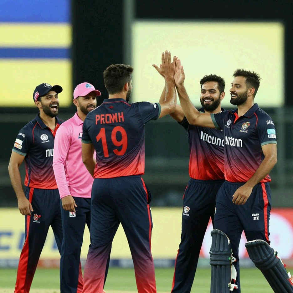 খালি পৃষ্ঠার নীরবতা: ক্রিকেটের সবচেয়ে সৎ শব্দটি কে ভুলে গেল