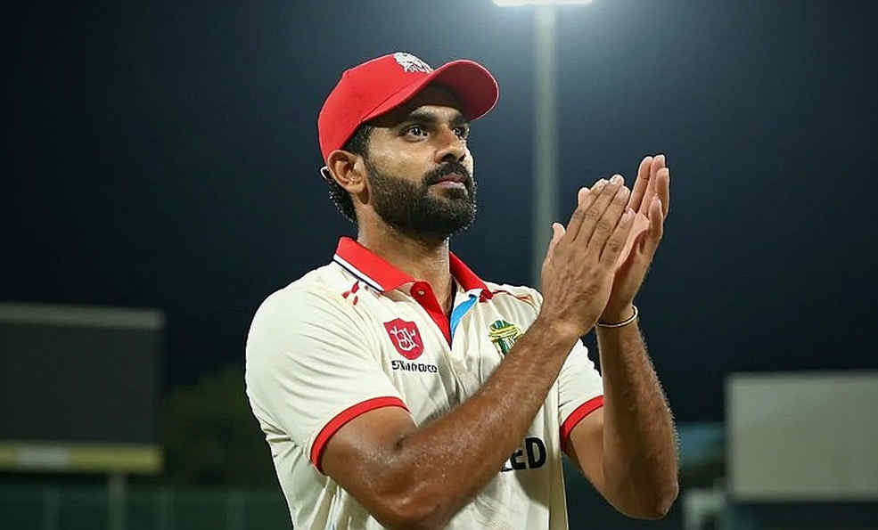 তিন নম্বরে সূর্যবংশী: যে বাক্যে স্কোর ছিল না, সেই বাক্যেই লুকিয়ে আছে আসল গল্প